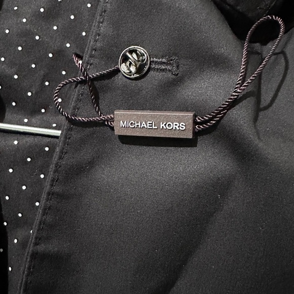 Michael Kors Classic-Fit Suit 2 Piece 100% Cotton Size-44R Color: Black - Picture 6 of 14